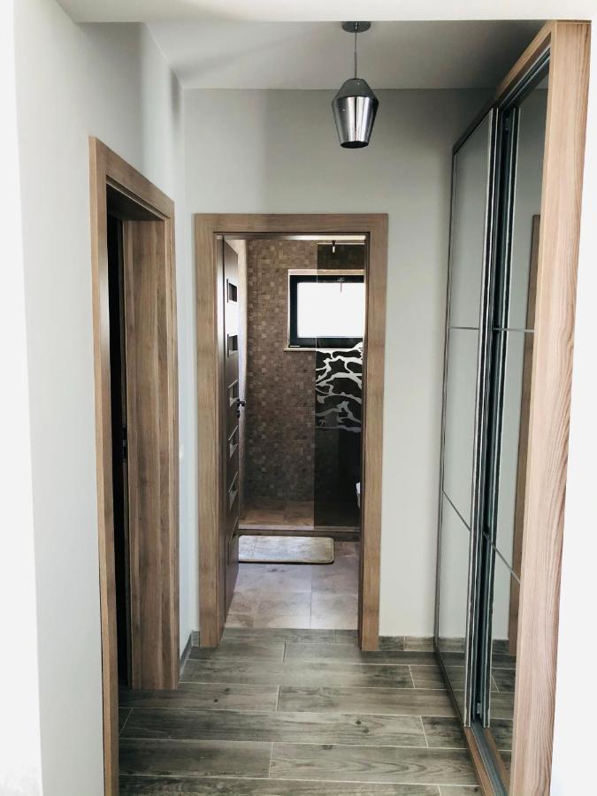 By The Sea Ap. 9 Apartment นาโวดาริ ภายนอก รูปภาพ